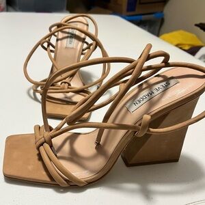 Steve Madden Cora Square Toe Wrap Lace Up Heeled Sandals 9
